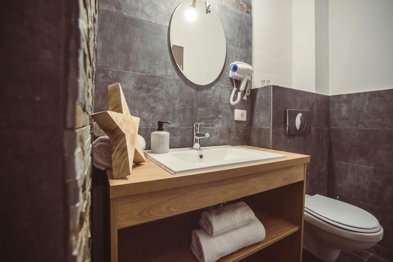 Timhouse Otel Temeşvar Dış mekan fotoğraf