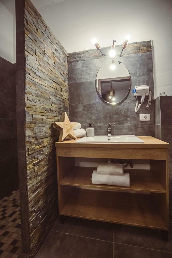 Timhouse Otel Temeşvar Dış mekan fotoğraf