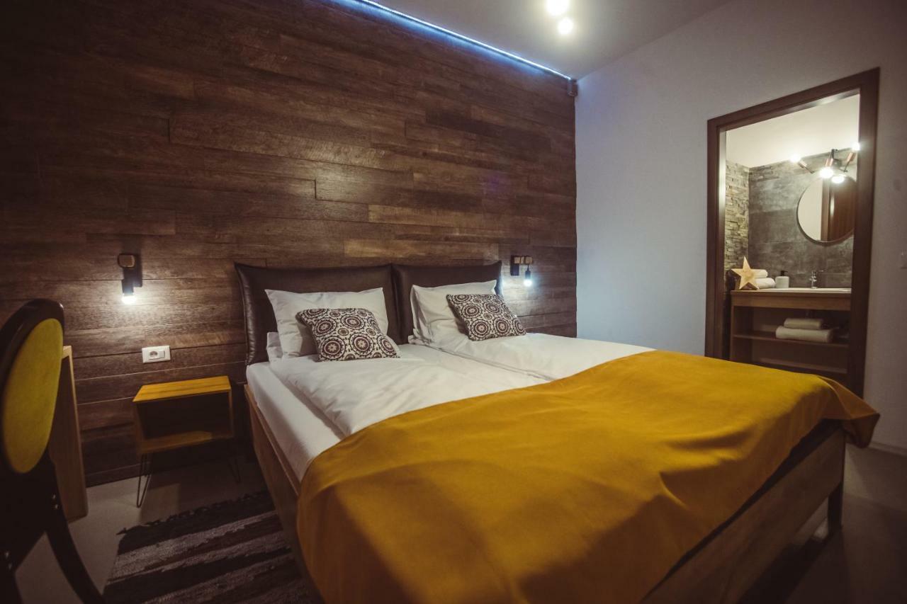 Timhouse Otel Temeşvar Dış mekan fotoğraf