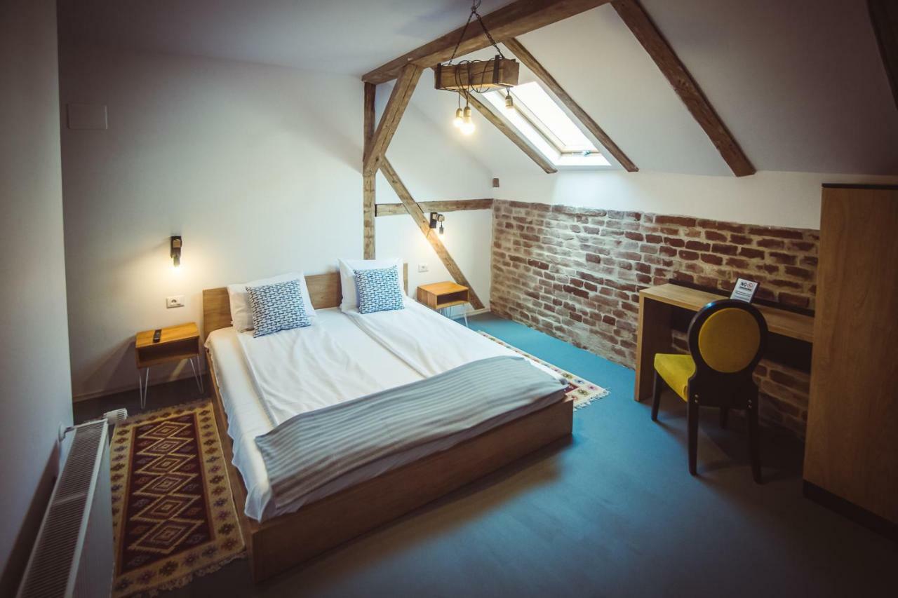 Timhouse Otel Temeşvar Dış mekan fotoğraf